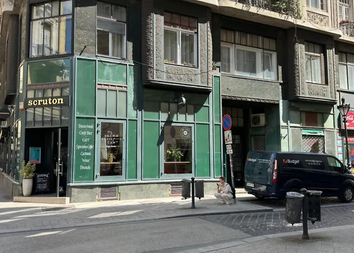 Imola's Place In Downtown By The Danube Apartmán *
